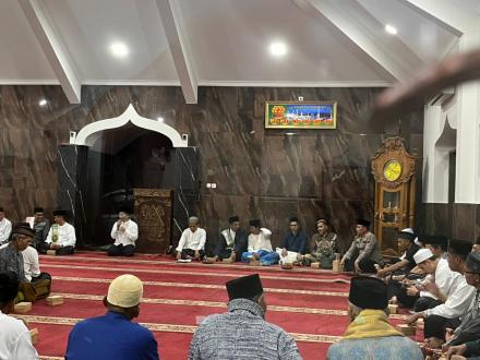 RINTIK HUJAN IRINGI TARAWIH SILATURAHMI BERSAMA OPD KABUPATEN BANJARNEGARA